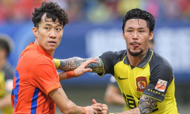 耀世娱乐注册登录-王小二过年！广州队两战拿一分 不掉队就算成功？